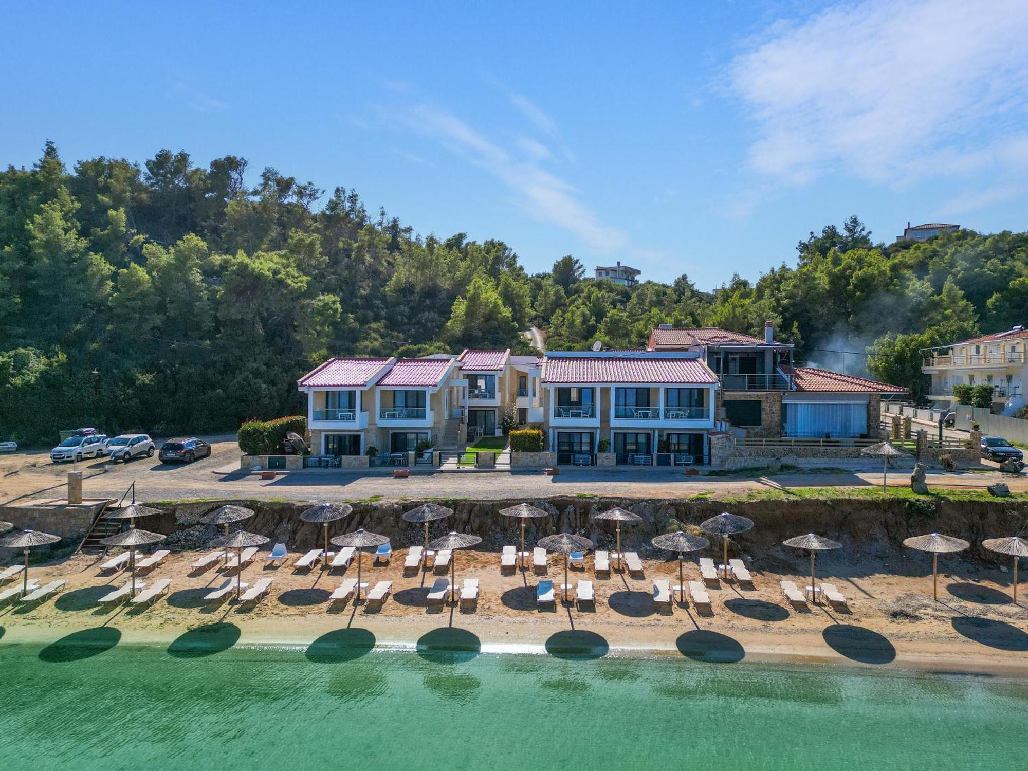 Elpiniki Luxury Apartments Néa Potídea Kültér fotó