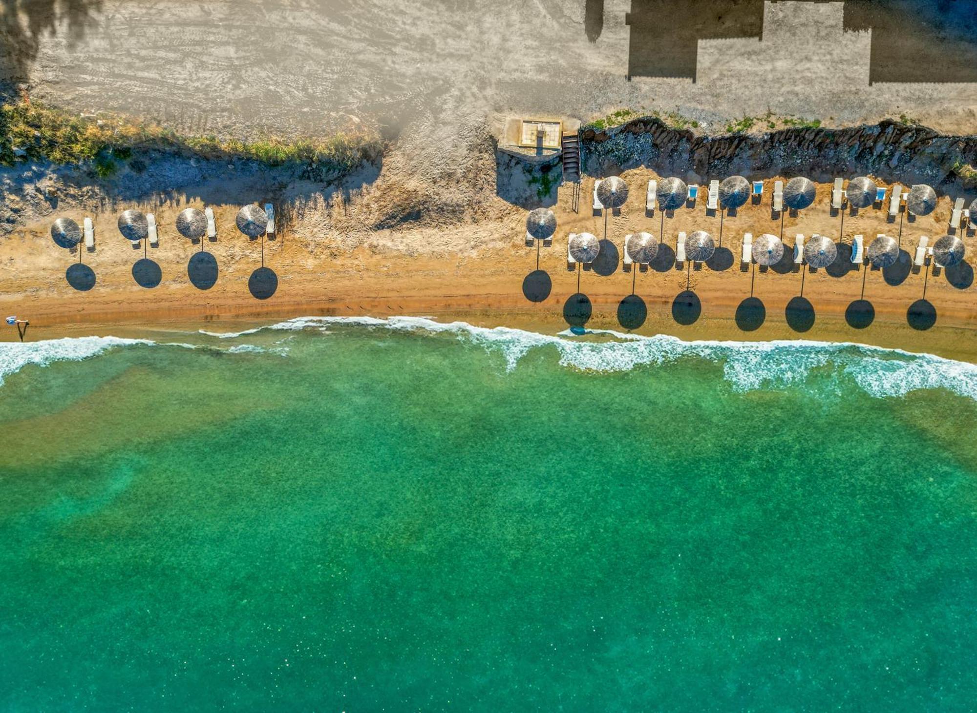 Elpiniki Luxury Apartments Néa Potídea Kültér fotó